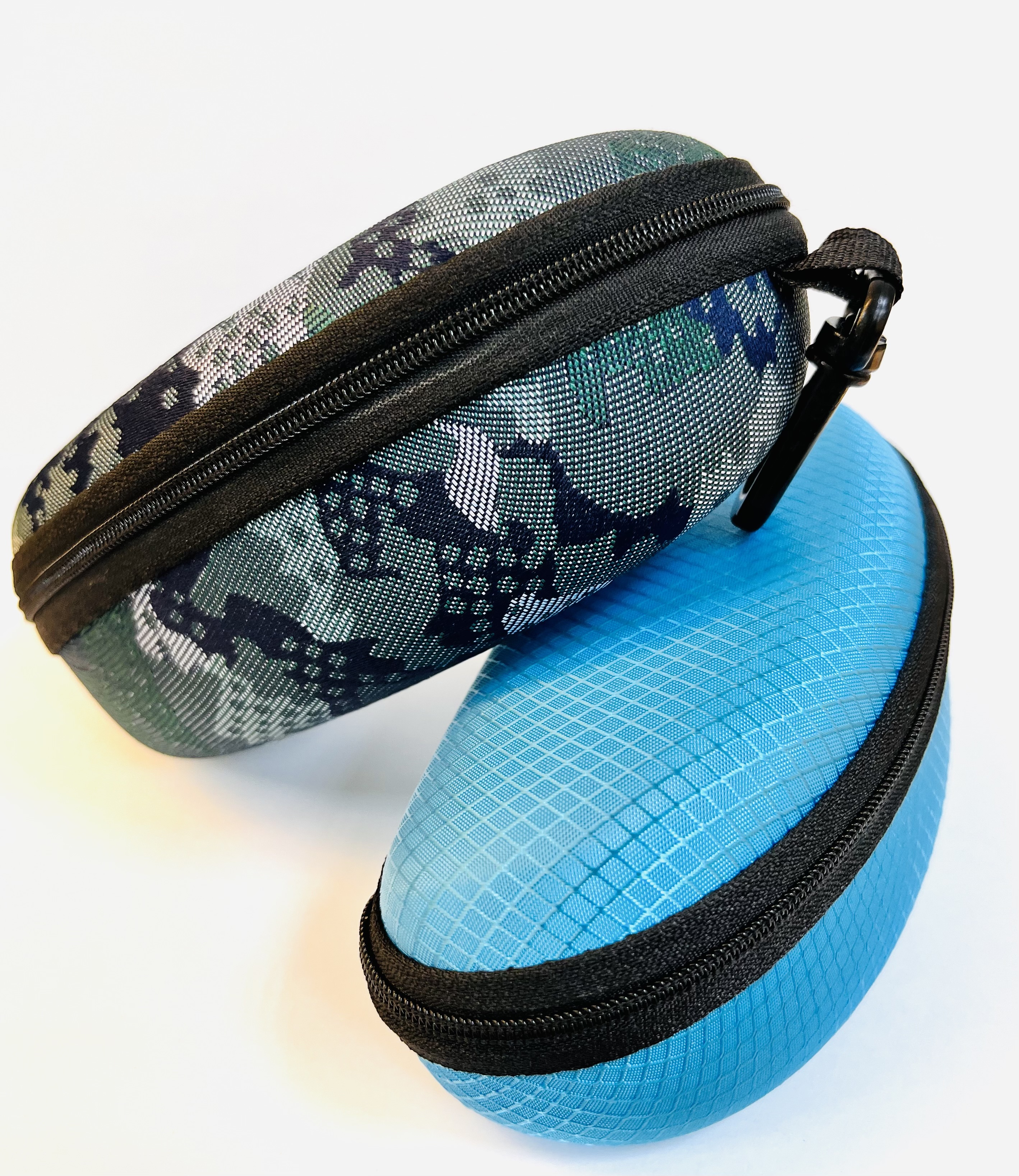 футляры для с/защитных очков на замках