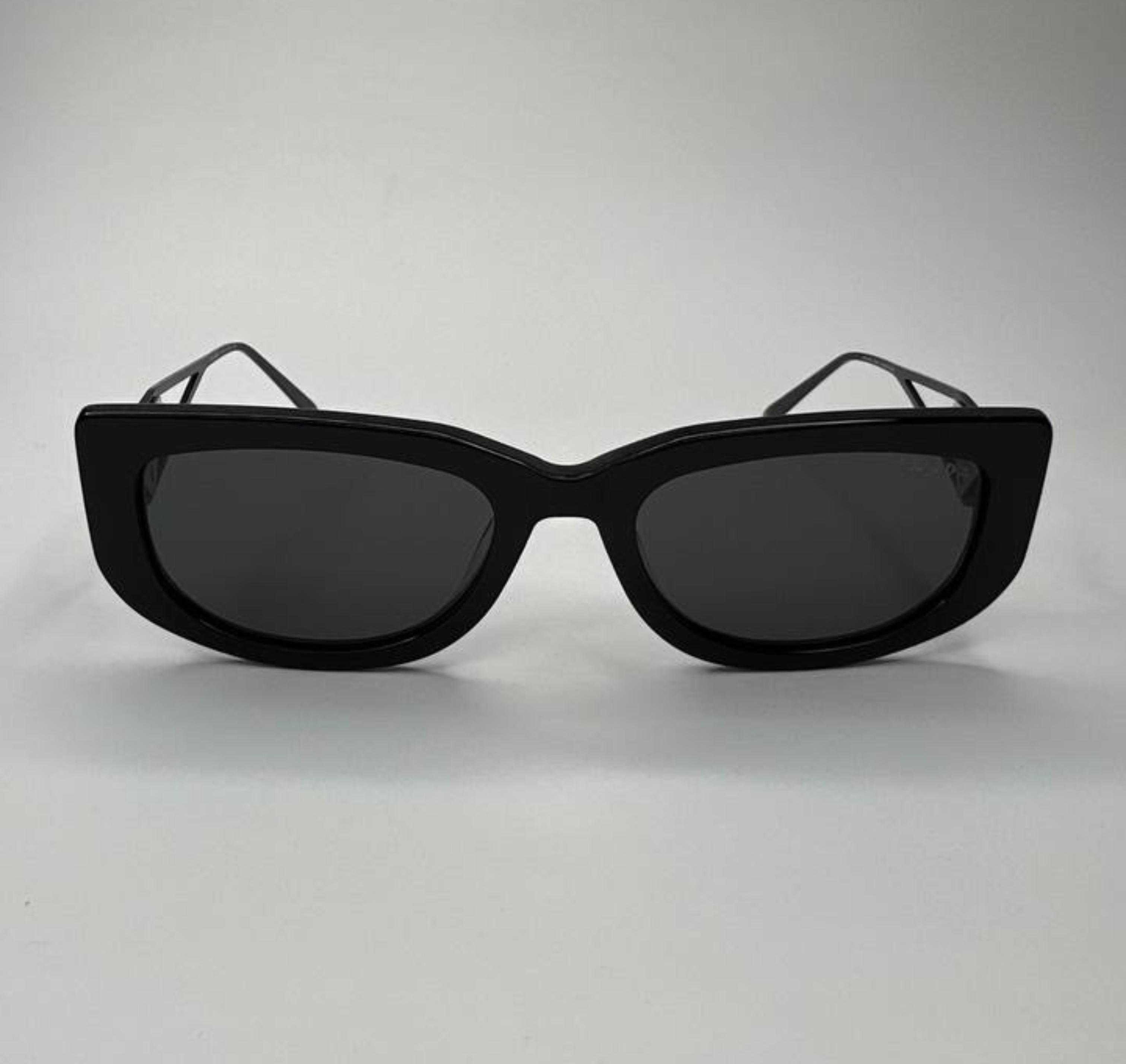 PRADA OPR 14 YS с футляром 															