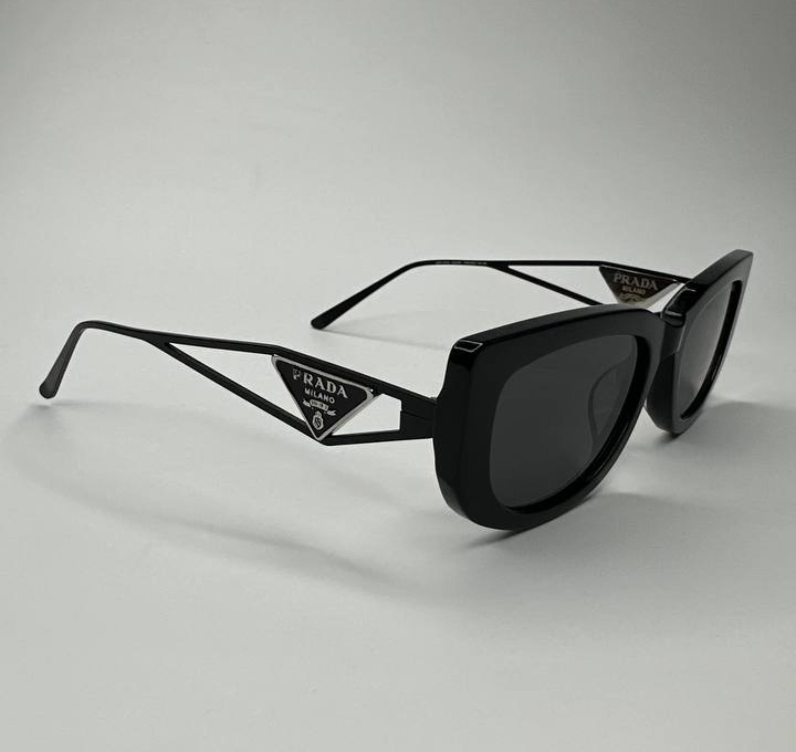 PRADA OPR 14 YS с футляром 															